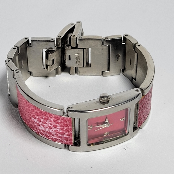 LOURS Women's Watch - Picture 9 of 11